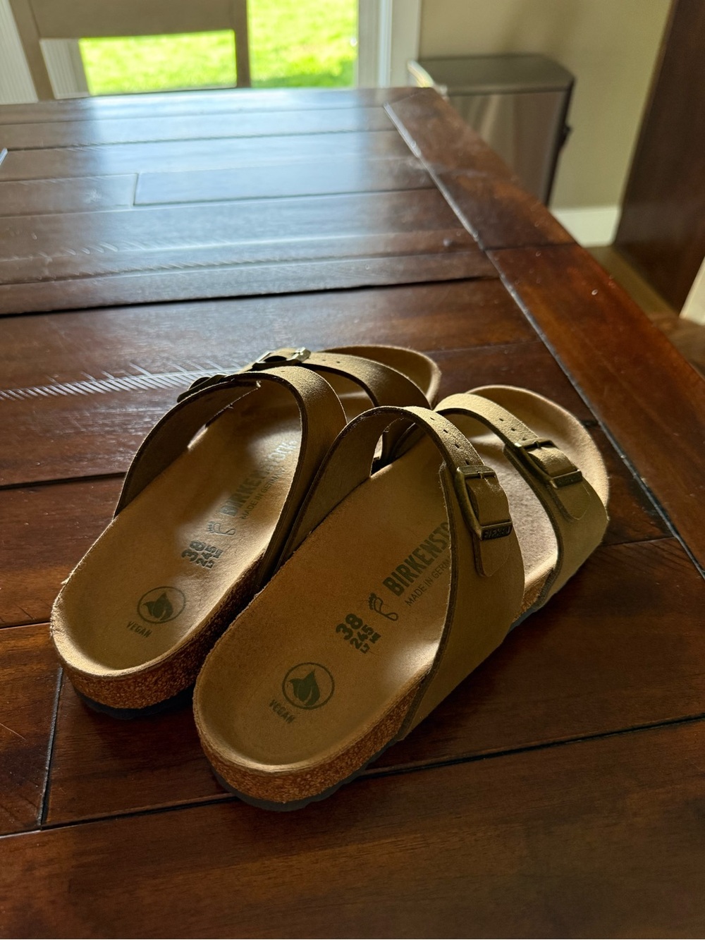 Birkenstock Sydney Vegan Sandals in Olive - Picture 7 of 8